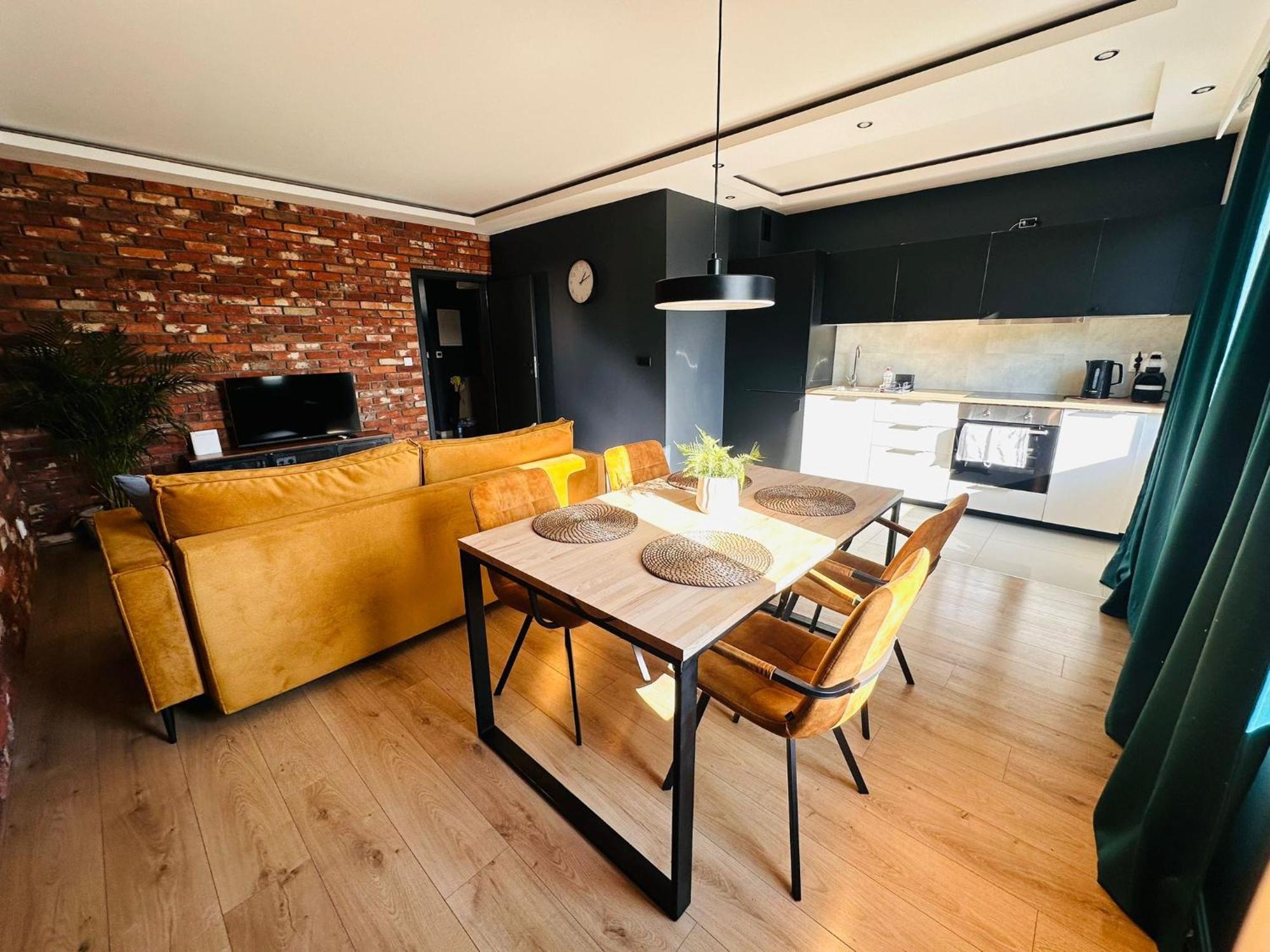 Apartamenty Caloroczne Пуцк Екстериор снимка